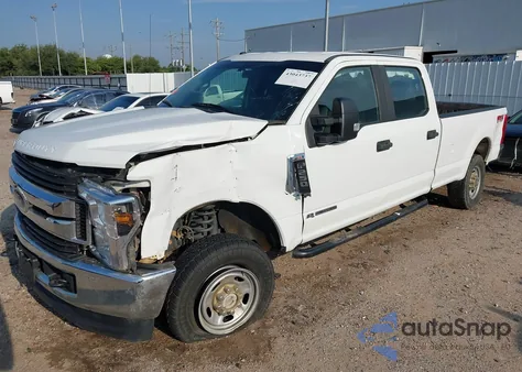 2018 Ford F-250 Xl z USA, uszkodzony, nr VIN 1FT7W2BT5JEC78221